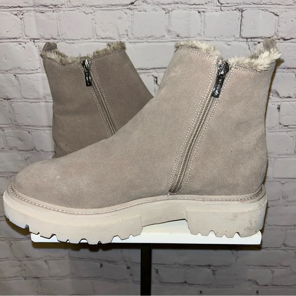 Steven by Steve Madden Avana water resistant suede boots size‎ 9